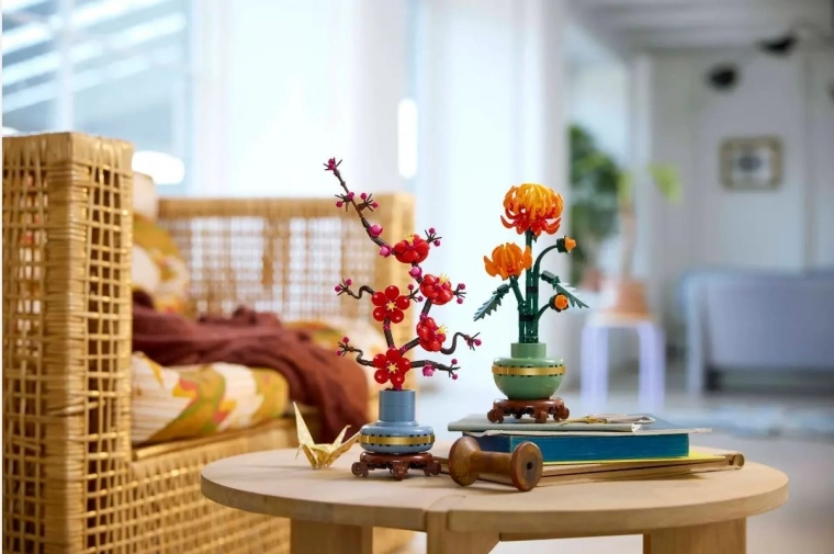 Eleganta ziedu dekorācija bez raizēm