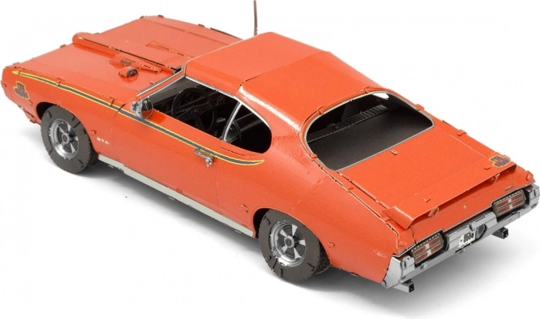 Kolekcionāru modelis ikoniskam muscle car