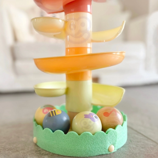 4 vieglas bumbiņas ar dzīvnieciņiem