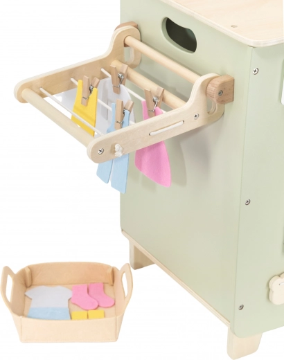 Saliekams žāvētājs ar knaģiem