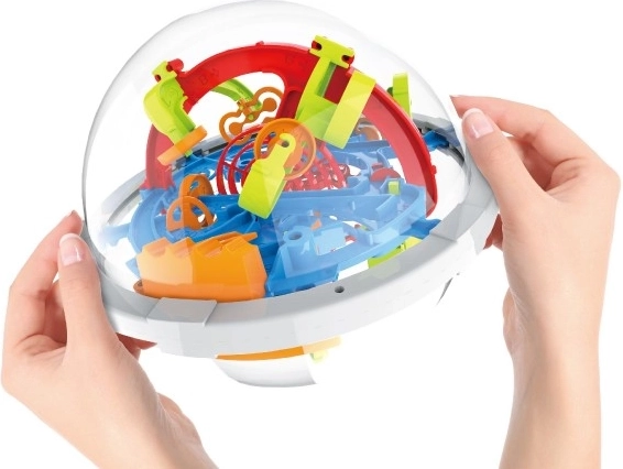 100 soļu izaicinājums kompaktā bumbā