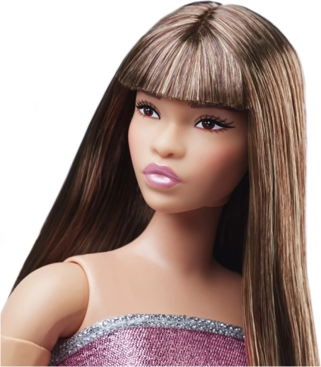 Ar elegantiem un izteiksmīgiem elementiem