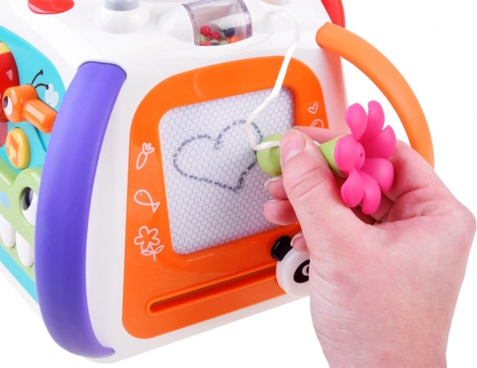 Zīmēšana uz mini tāfelītes un optiskās animācijas