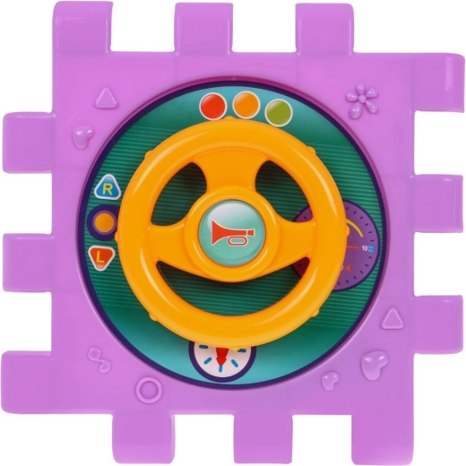 Stūre, tālrunis un durtiņas ar atslēgu