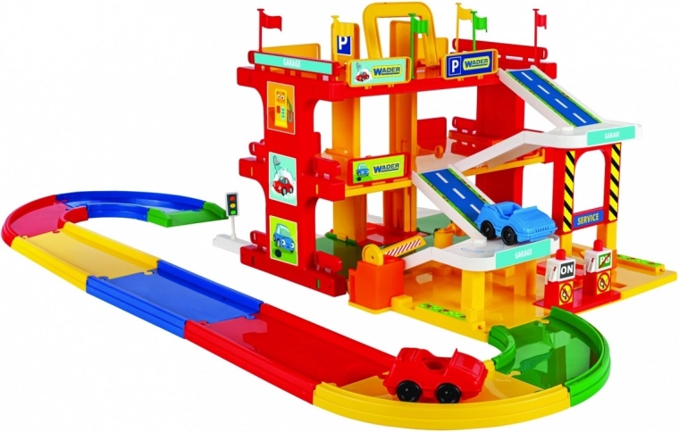 Reālistiska garāžas spēle