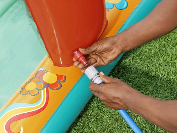 Ūdens smidzinātājs acumirklīgai atsvaidzināšanai