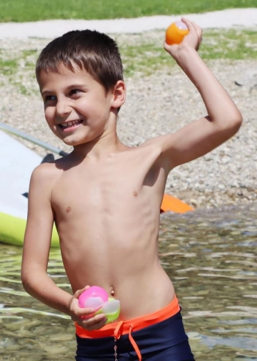 Košas krāsas jautrībai