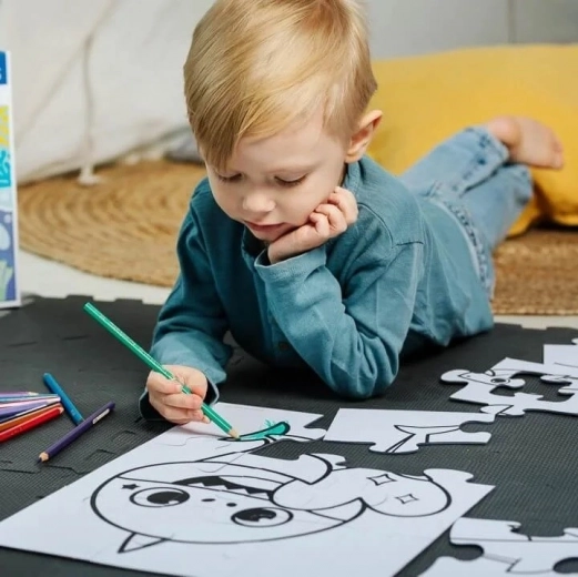 Radoša krāsojamā lapa