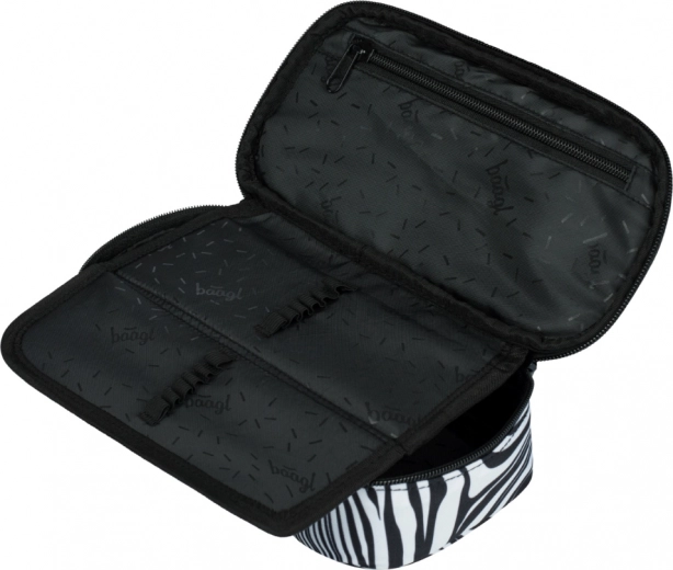 Pārskatāma atlokāma starpsiena