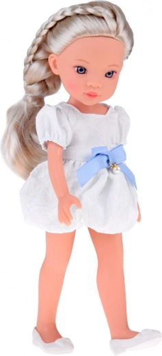 Elegants tērps ar pērļu detaļu