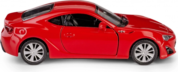 Pull-back piedziņa jautrai braukšanai