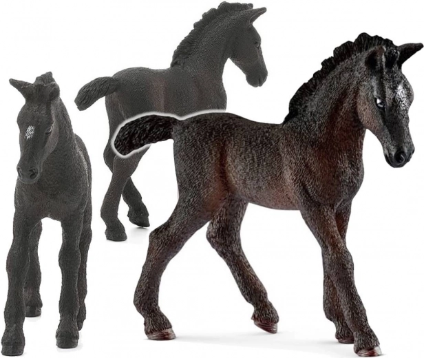 Lieliski Horse Club un Farm World pasaulei