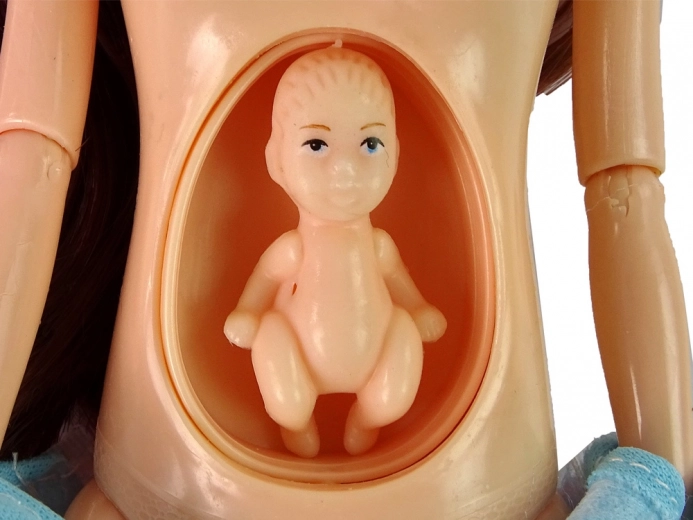 Atverams vēderiņš ar mazuli