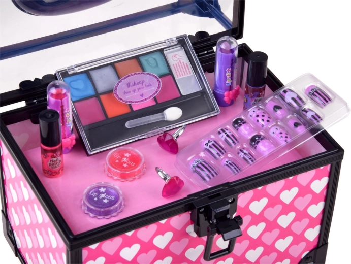 Pilns komplekts mazajai vizāžistei