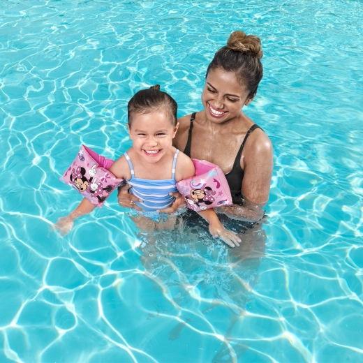 Ideāli jaunajiem peldētājiem