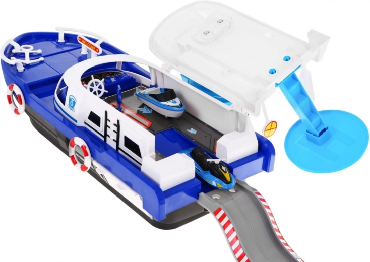 Atverams jumts un slidkalniņš