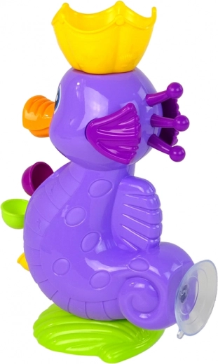 Ūdens darbina strūklaku