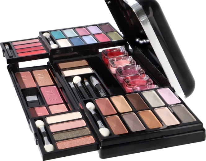 Perfekta ādas un lūpu noslēgšana