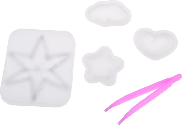 Silikona formas ērtai izņemšanai