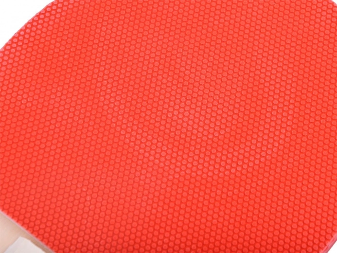 Ergonomiskas raketes labākai vadāmībai