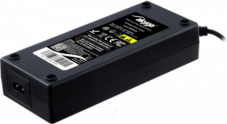 LED uzlādes statusa indikācija