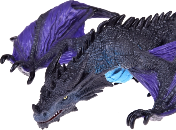 Detalizēts izpildījums un izteiksmīgas krāsas