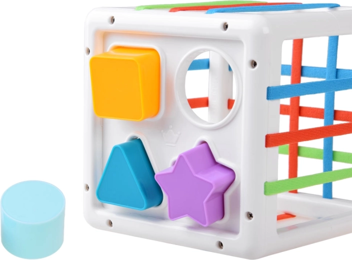 Formu un krāsu apguve rotaļās