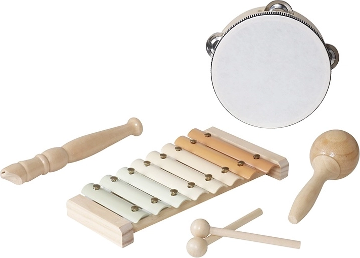 Četri instrumenti vienā komplektā