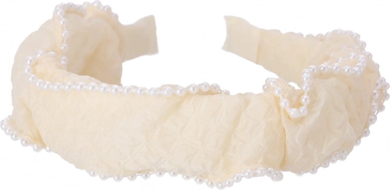 A versatile accessory for any occasion