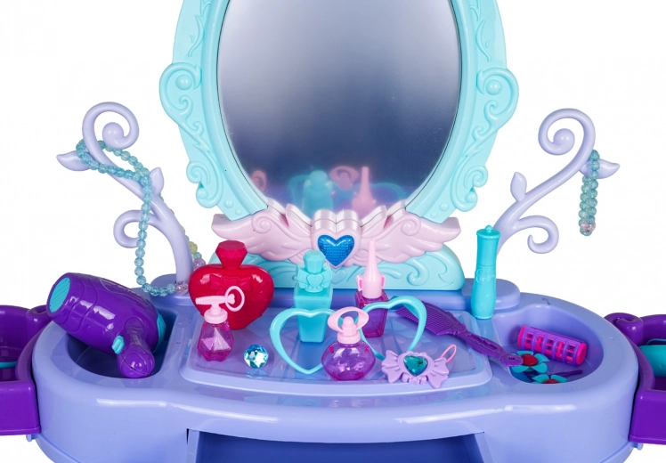 Apgaismots spogulis burvīgai atmosfērai