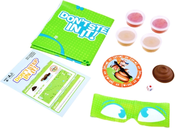 Aizsietu acu spēle, pilna smieklu