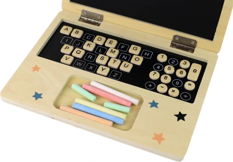 Noņemams alfabēts gudrai spēlei