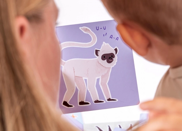 Skaņu atdarināšana kā pirmais solis uz runu