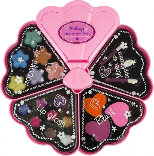 Rotaļīgs dizains un praktiskums