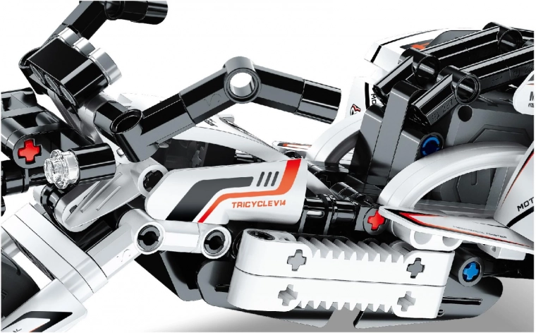 Stabila trīsriteņu konstrukcija