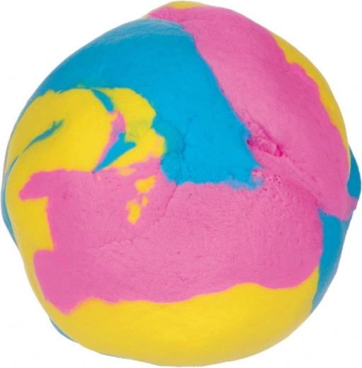 Košas krāsas, kas piesaista