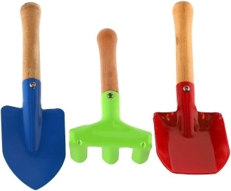 Izturīgas metāla galvas, ērti koka rokturi