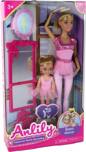 Mamma un meitiņa saldos kostīmos