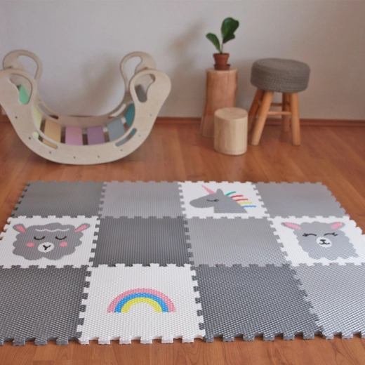 Mīksta un droša virsma rotaļām