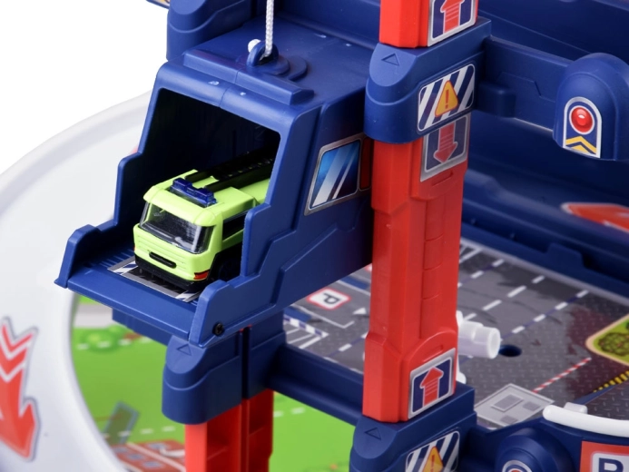 Elektriskais lifts starp 4 stāviem