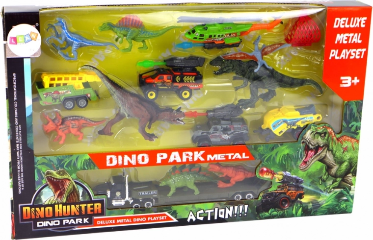 Trīs transportlīdzekļi ar piekabēm un darbīgiem elementiem