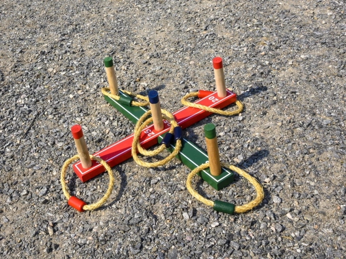 Krāsaini iezīmēti mērķi un punktu skaits