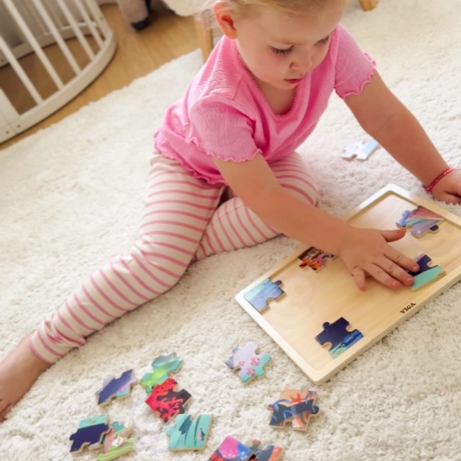 24 numbered pieces for easy learning