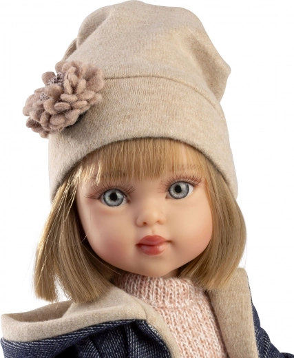 Reālistiska seja un ķemmējams mikado griezums