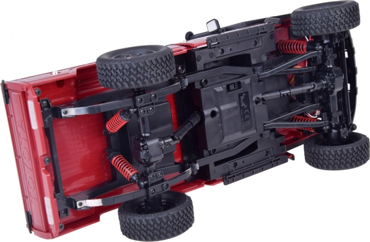 Pilnpiedziņa un darbojoša piekare