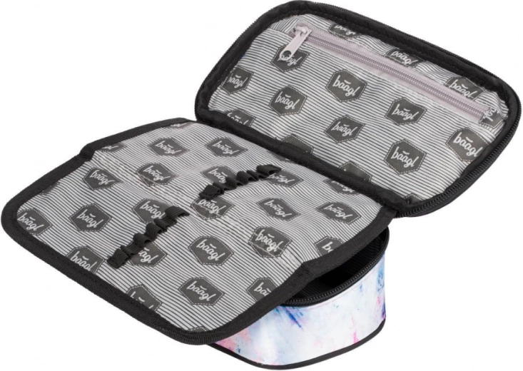 Iekšējā kabata ar rāvējslēdzēju sīklietām