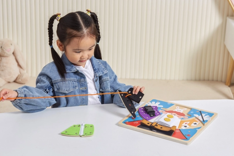 Sīkajai motorikai un patstāvībai