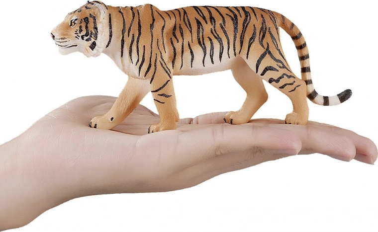 Īpaši liels izmērs spēcīgākam iespaidam