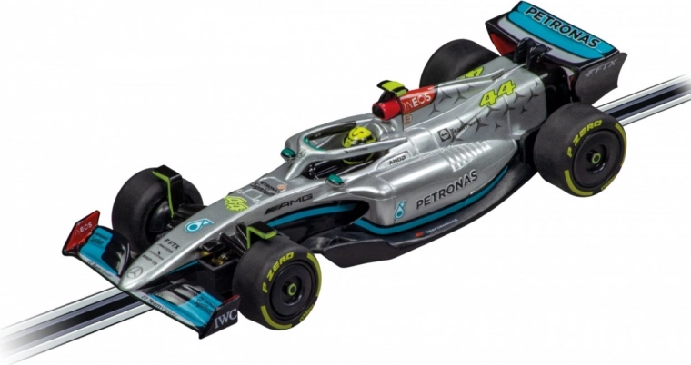 Reālistisks MERCEDES #44 modelis