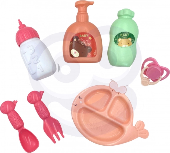 Barošanas un kopšanas piederumi komplektā